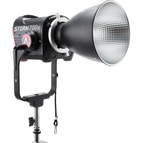 Aputure STORM 700x